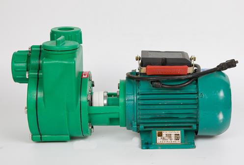 電風(fēng)扇電機(jī)罩怎么拆開，拆卸電風(fēng)扇電機(jī)罩的方法