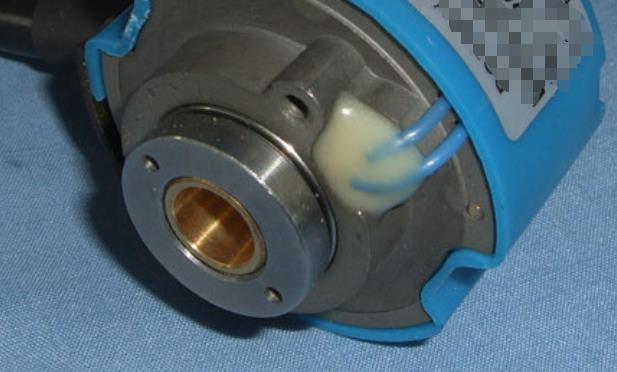 伺服電機(jī)軸的直徑，選擇伺服電機(jī)軸的標(biāo)準(zhǔn)尺寸